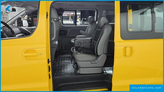 HYUNDAI STAREX 4WD GUARD CAR OF CHIDREN