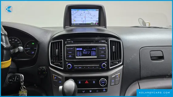 HYUNDAI STAREX 4WD GUARD CAR OF CHIDREN