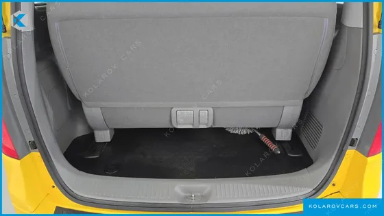 HYUNDAI STAREX 4WD GUARD CAR OF CHIDREN