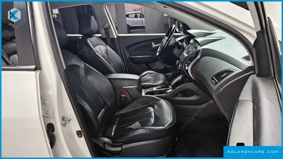 HYUNDAI TUCSON DIESEL(E-VGT) 2WD