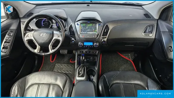 HYUNDAI TUCSON DIESEL(E-VGT) 4WD