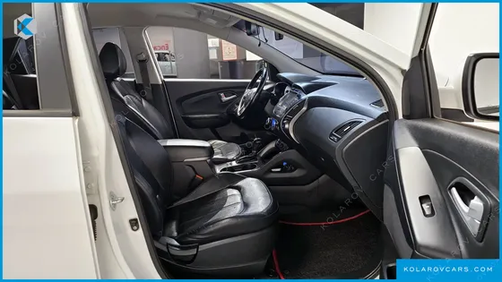 HYUNDAI TUCSON DIESEL(E-VGT) 4WD