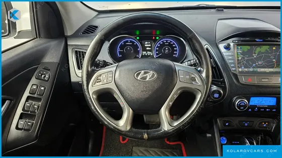 HYUNDAI TUCSON DIESEL(E-VGT) 4WD