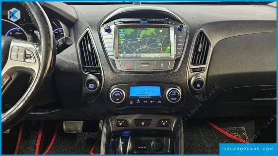 HYUNDAI TUCSON DIESEL(E-VGT) 4WD