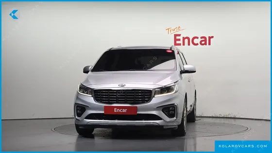 KIA CARNIVAL GASOLINE 9-SEATER NOBLESSE