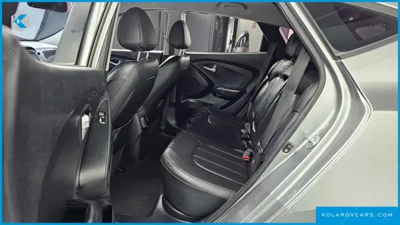 HYUNDAI TUCSON DIESEL(E-VGT) 2WD