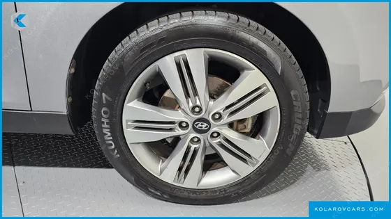 HYUNDAI TUCSON DIESEL(E-VGT) 2WD