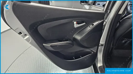 HYUNDAI TUCSON DIESEL(E-VGT) 2WD