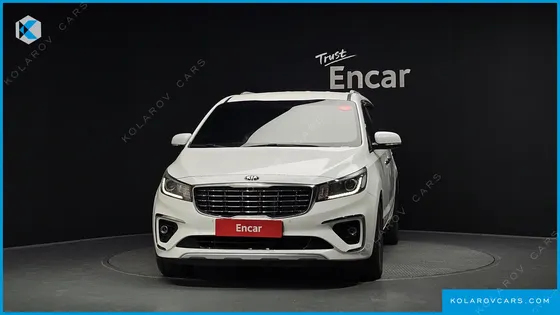 KIA CARNIVAL 9-SEATER LUXURY