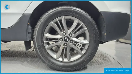 HYUNDAI TUCSON DIESEL(E-VGT) 2WD