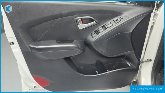 HYUNDAI TUCSON DIESEL(E-VGT) 2WD