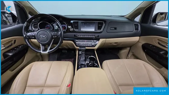 KIA CARNIVAL GASOLINE 9-SEATER NOBLESSE SPECIAL