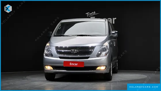 HYUNDAI STAREX 12-SEATER WAGON
