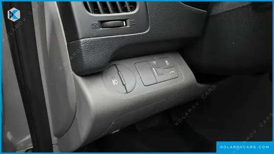 HYUNDAI STAREX 12-SEATER WAGON