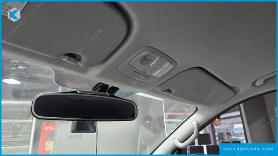 HYUNDAI STAREX 12-SEATER WAGON