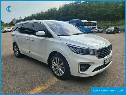 KIA CARNIVAL 9-SEATER PRSTIGE