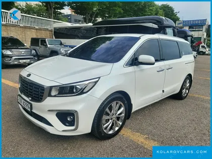 KIA CARNIVAL 9-SEATER PRSTIGE