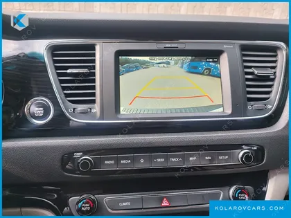 KIA CARNIVAL 9-SEATER PRSTIGE