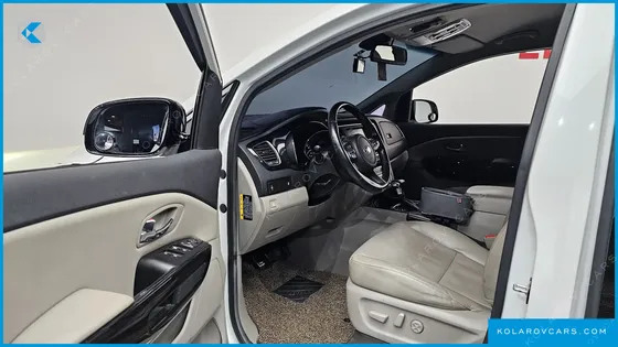 KIA CARNIVAL 9-SEATER PRSTIGE