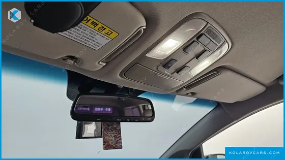 KIA CARNIVAL 9-SEATER PRSTIGE