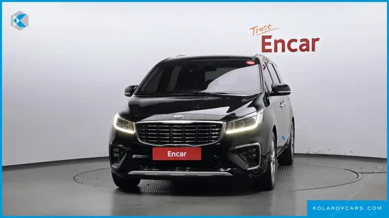KIA CARNIVAL 9-SEATER NOBLESSE