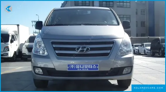 HYUNDAI STAREX 3-SEATER VAN