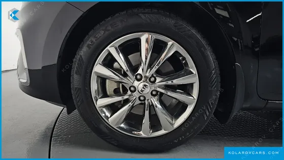KIA CARNIVAL GASOLINE 9-SEATER PRESTIGE