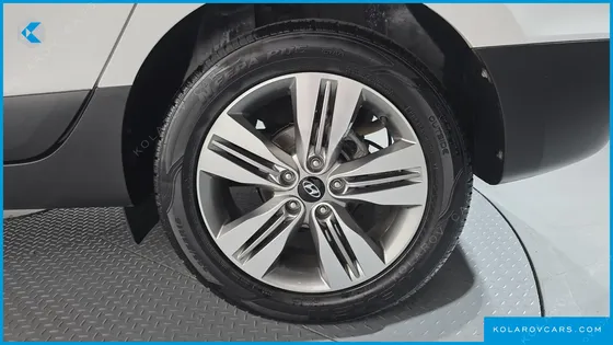 HYUNDAI TUCSON DIESEL(E-VGT) 2WD