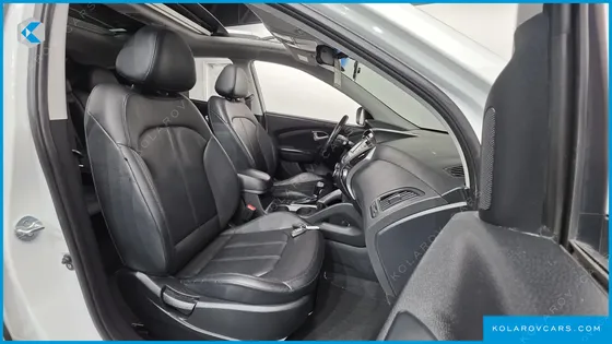HYUNDAI TUCSON DIESEL(E-VGT) 2WD