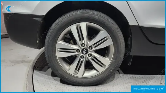 HYUNDAI TUCSON DIESEL(E-VGT) 2WD