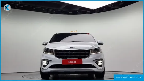 KIA CARNIVAL 7-SEATER LIMOUSINE