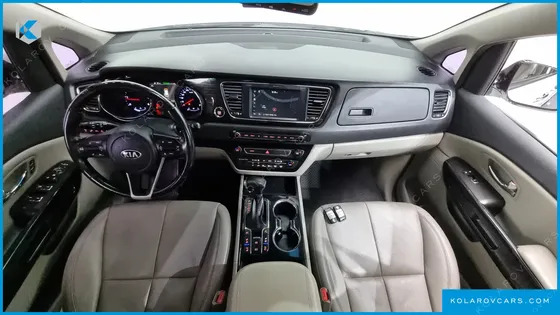 KIA CARNIVAL 7-SEATER LIMOUSINE