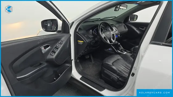 HYUNDAI TUCSON DIESEL(E-VGT) 2WD