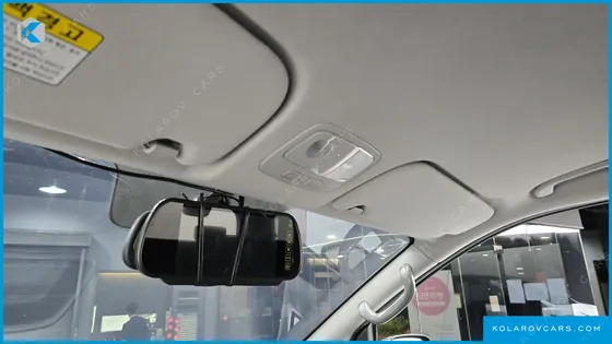 HYUNDAI STAREX 12-SEATER WAGON