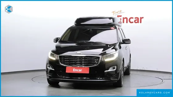 KIA CARNIVAL 11-SEATER HI-LIMOUSINE