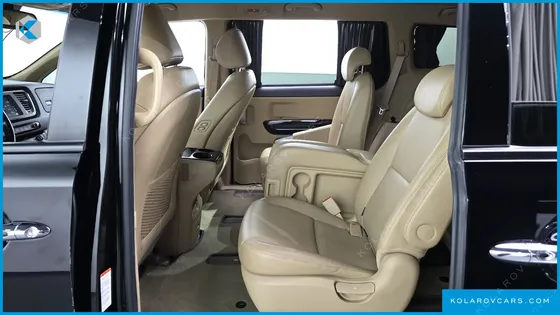 KIA CARNIVAL 11-SEATER HI-LIMOUSINE