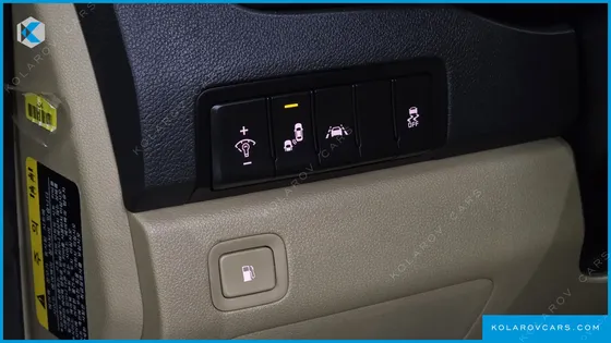 KIA CARNIVAL 11-SEATER HI-LIMOUSINE