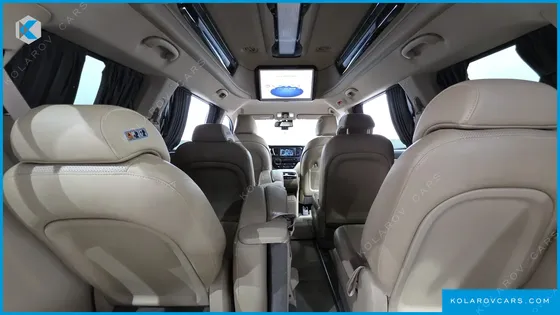 KIA CARNIVAL 11-SEATER HI-LIMOUSINE