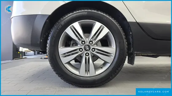 HYUNDAI TUCSON DIESEL(E-VGT) 4WD