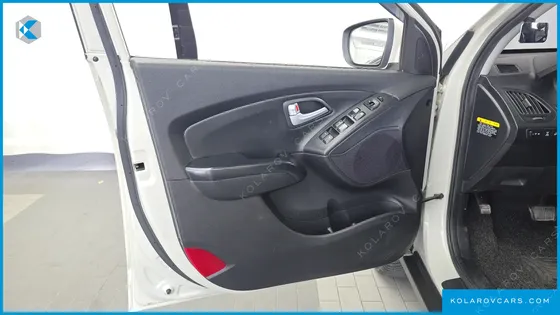 HYUNDAI TUCSON DIESEL(E-VGT) 4WD