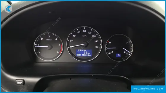 HYUNDAI STAREX 12-SEATER WAGON