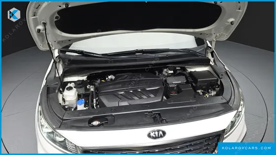 KIA CARNIVAL 9-SEATER NOBLESSE