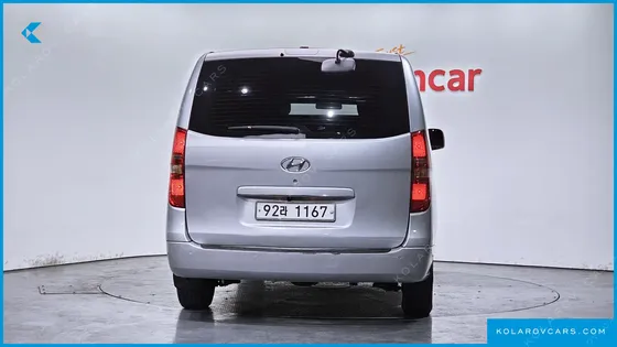 HYUNDAI STAREX 5-SEATER LPI VAN