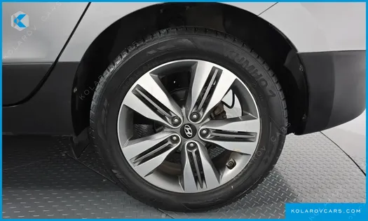 HYUNDAI TUCSON DIESEL(E-VGT) 2WD