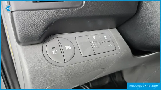 HYUNDAI STAREX 12-SEATER WAGON
