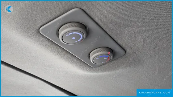 HYUNDAI STAREX 12-SEATER WAGON