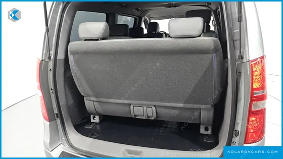 HYUNDAI STAREX 12-SEATER WAGON