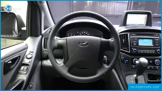 HYUNDAI STAREX 12-SEATER WAGON