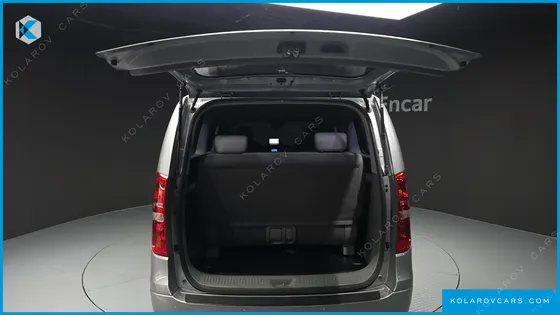 HYUNDAI STAREX 12-SEATER WAGON