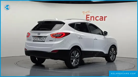 HYUNDAI TUCSON DIESEL(E-VGT) 2WD